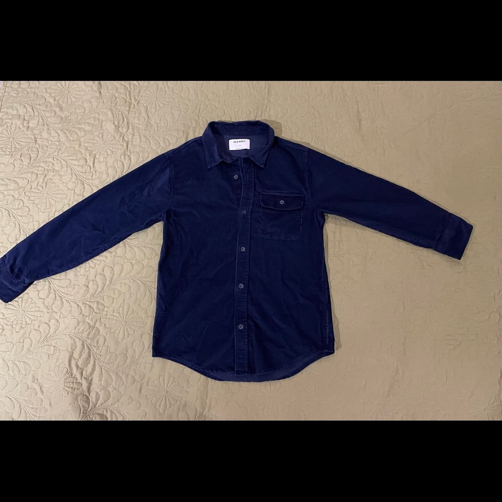 Old Navy Long Sleeve Corduroy button down shirt Size 10/12 L